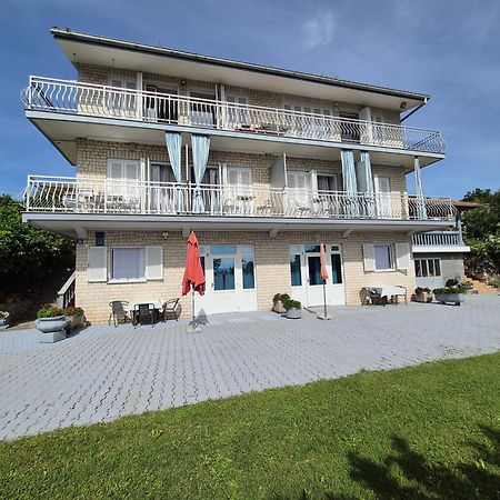 Apartmani Adria โอปาติยา ภายนอก รูปภาพ
