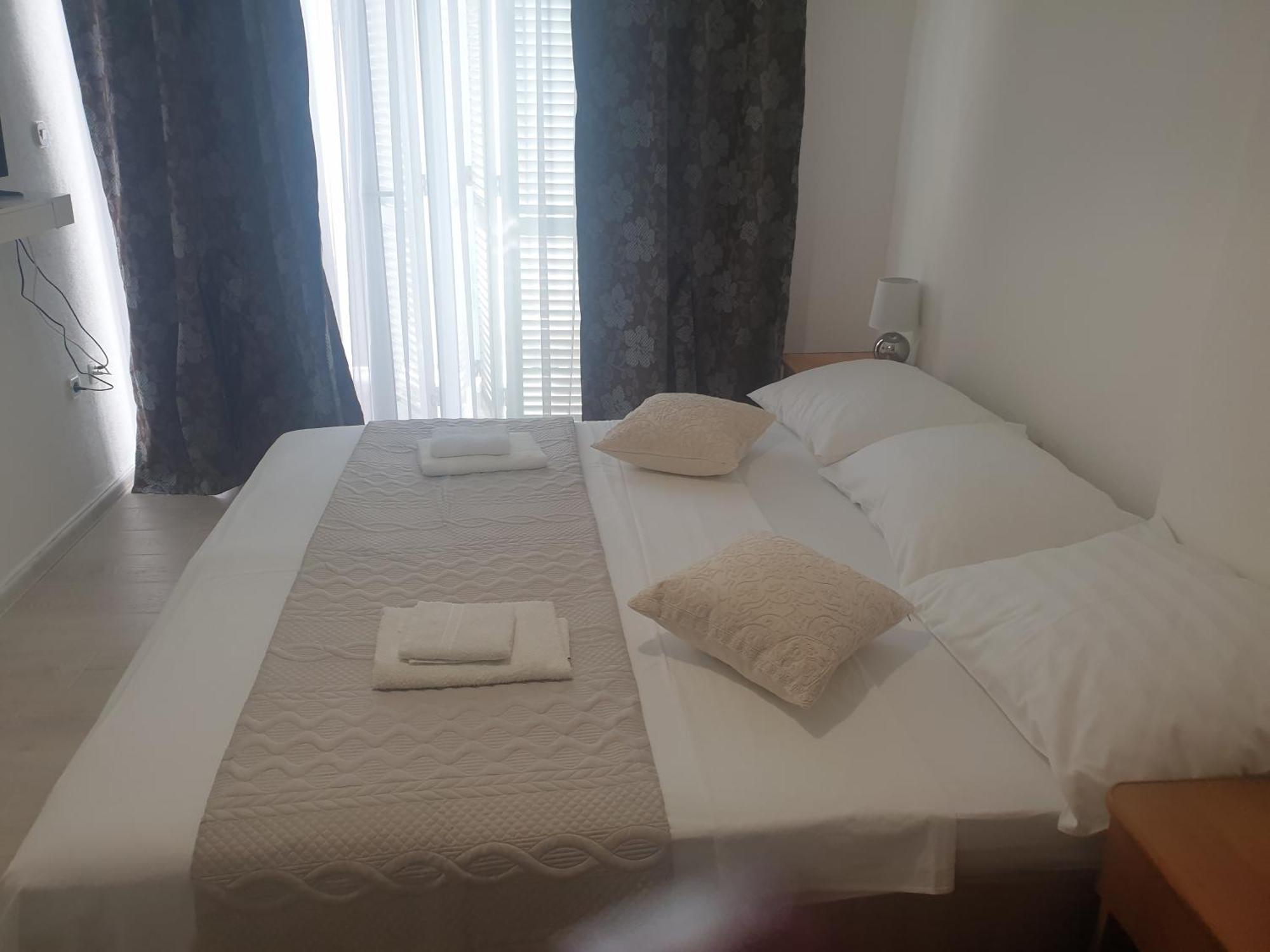Apartmani Adria โอปาติยา ภายนอก รูปภาพ